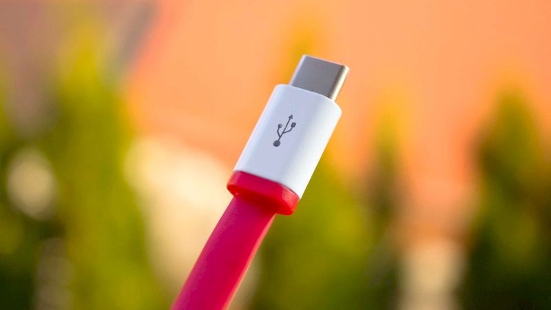 eu-enforces-usb-type-c-charging-on-most-electronic-devices