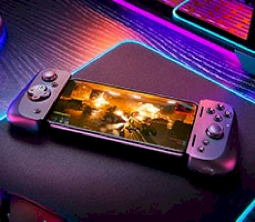 razer’s-kishi-v2-controller-turns-your-android-phone-into-a-mobile-gaming-handheld