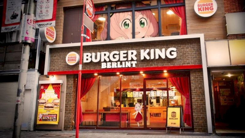 burger-king-hypes-spy-x-household-with-actual-life-store-in-berlint